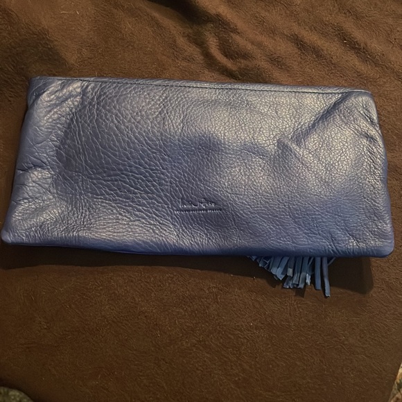 NWOT India Hicks Carmen Navy Clutch with gold hardware .